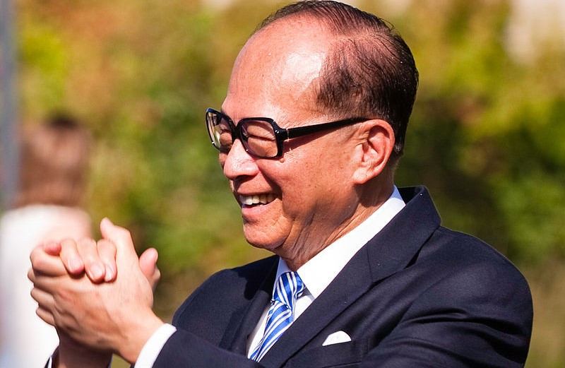 Mengubah Nasib dengan Kerja Keras dan Ketekunan: Kisah Inspiratif Li Ka Shing